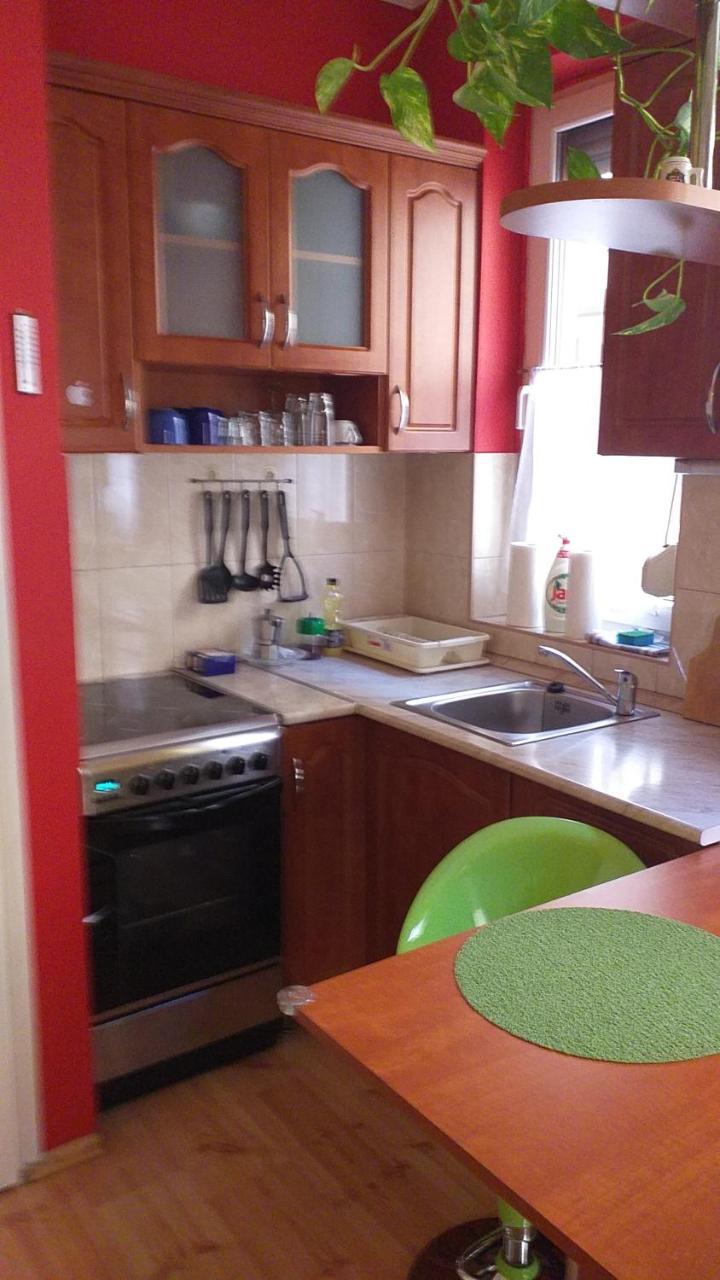 Mediterran Szallas Gyula Exterior foto